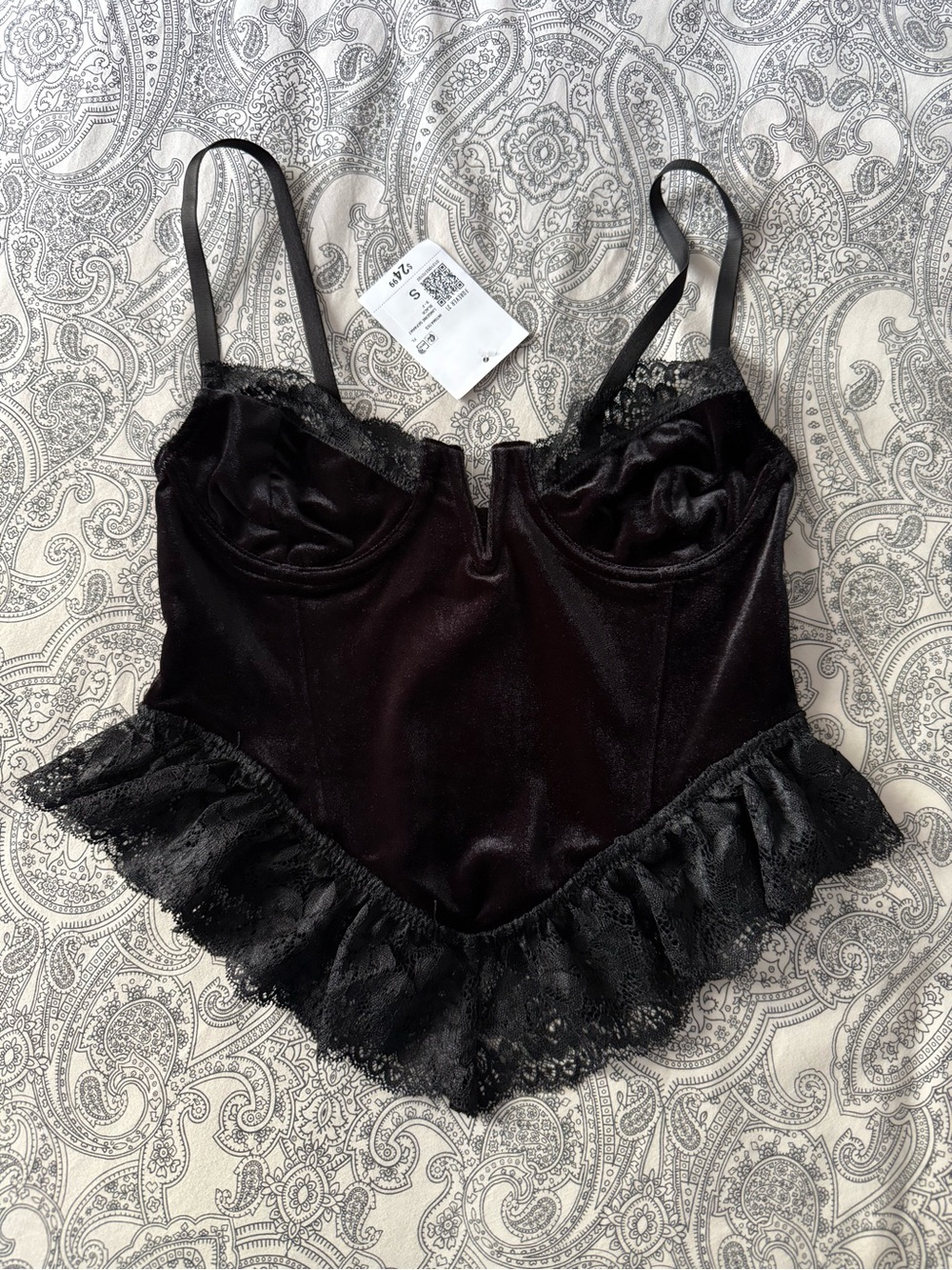 Forever 21 Black Velvet Lace Bustier